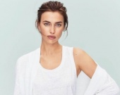 Ірина Шейк знялася в новій рекламній кампанії білизняного бренду