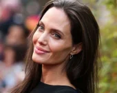 Анджелина Джоли мечтает уехать из США