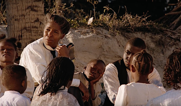 "Daughters of the Dust" ("Дочки пилу")