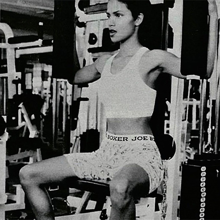 Холлі Беррі