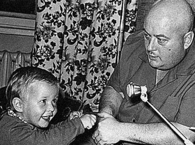 Евгений Моргунов з младшим сыном