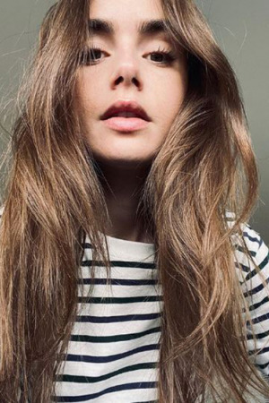 Лили Коллинз