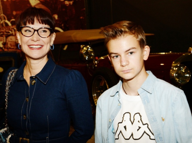 Нонна Грішаєва з сином Іллею