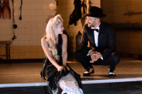 Русалка в Парижі