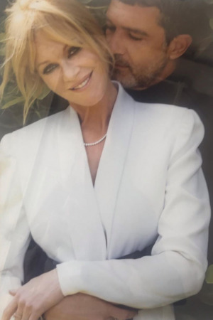 "Mi Amor Antonio", - написала Мелані під знімком зі своїм третім чоловіком Антоніо Бандерасом