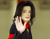 Майкл Джексон снова возглавил рейтинг самых высокооплачиваемых покойных звезд