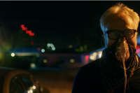 Птица в клетке