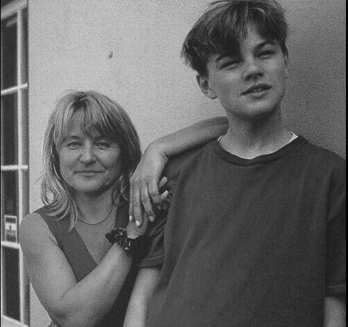 Леонардо ДіКапріо з мамою Леонардо ДіКапріо з мамою