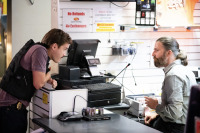 Опівночі у високій траві