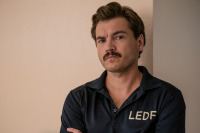 Опівночі у високій траві