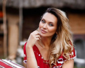 Анна Саливанчук устроила скандал в самолете и обозвала бортпроводника