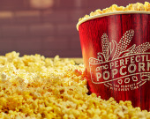 Вчені вважають, що попкорн може зіпсувати враження від фільму
