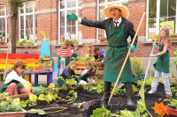 Бешкетний учень рятує планету