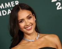 Джессика Альба подтвердила новый роман после развода