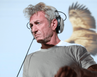 "Война глазами животных", в котором снялся Шон Пенн, покажут в прокате США