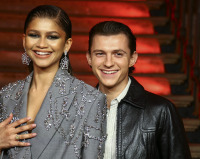 Зендея та Том Голланд побралися