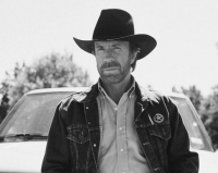 Ще до "Крутого Вокера". Найкращі фільми з легендарним Чаком Норрісом