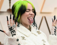 Біллі Айліш зіграє у фільмі за культовим романом