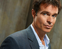 Умер актер "Района Мелроуз" Патрик Малдун