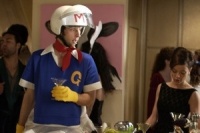 Красуня і страховисько, або Не народися красунею