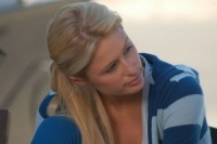 Красуня і страховисько, або Не народися красунею