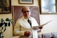 Виконавець 977