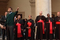 У нас є Папа