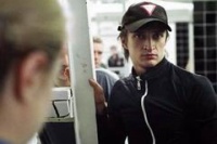 Изображая жертву