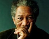 Морган Фримэн окунется в историю про дельфина