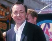 Спейси заканчивает актерскую карьеру