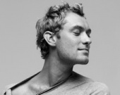 Женщины Джуда Лоу объявили друг другу войну