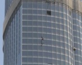 Том Круз прыгнул с самого высокого небоскреба в мире