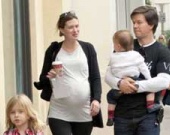 Марк Уолберг готов к пятому ребенку