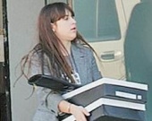 Уиллису жалко денег