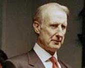 Принц Филипп стал папой Буша