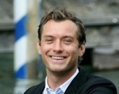 Джуд Лоу станет доктором Ватсоном