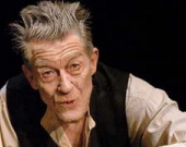 Джон Херт в "Индиане Джонсе 4"