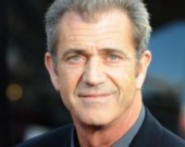 Мел Гибсон продает свой особняк в Малибу