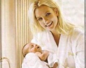 Спирс подарит сыну сестренку