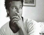 Голливудские парни косят под своих мам