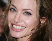 Юная Анджелина Джоли без пластики