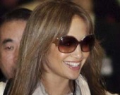 Дженнифер Лопес прилетела в Токио