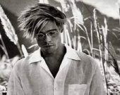 Бред Питт в юбке и без (ФОТОРЕПОРТАЖ)