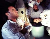 Том Хэнкс снова отправится покорять Луну