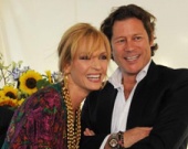 Ума Турман обручилась