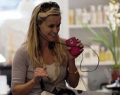 Риз Уизерспун ходит по магазинам