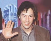 На Киану Ривза подали в суд