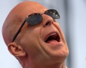 Брюс Уиллис меняет работу