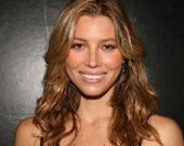 Джессика Бил в образе стриптизерши