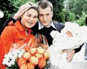 Во время родов она пела и рассказывала анекдоты